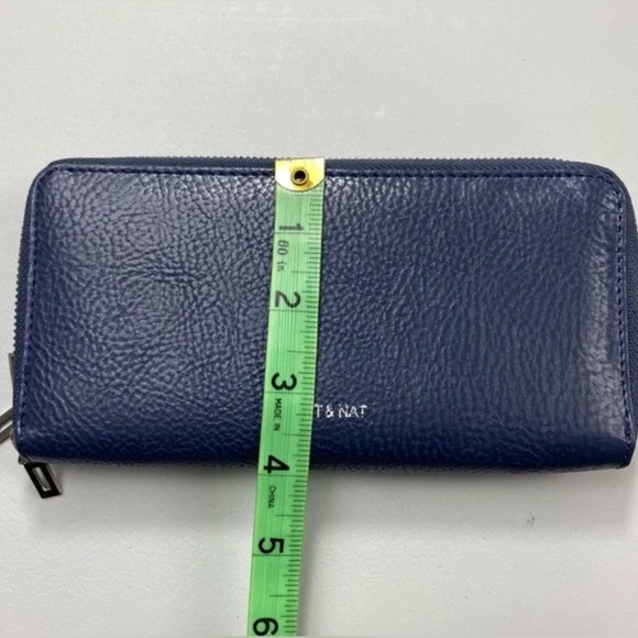 Matt & Nat Vegan Leather Wallet - Picture 6 of 15